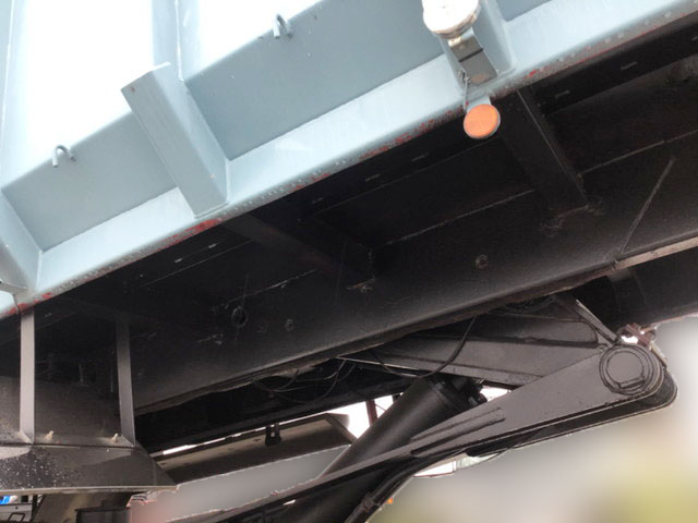 三菱ふそうスーパーグレート深ダンプ（土砂禁ダンプ）大型（10t）[写真17]