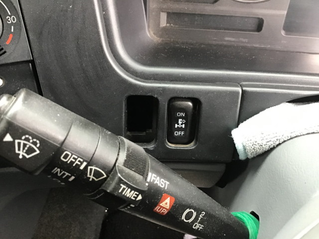 三菱ふそうスーパーグレート深ダンプ（土砂禁ダンプ）大型（10t）[写真34]