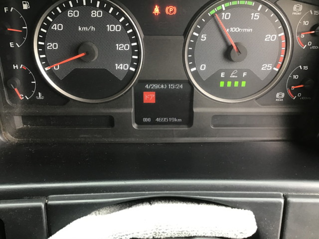 三菱ふそうスーパーグレート深ダンプ（土砂禁ダンプ）大型（10t）[写真37]