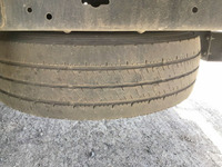 三菱ふそうキャンターアルミバン小型（2t・3t）[写真12]