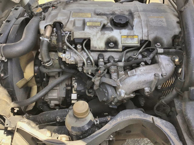 三菱ふそうキャンターアルミバン小型（2t・3t）[写真15]