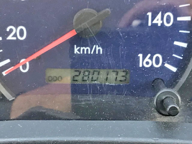 三菱ふそうキャンターアルミバン小型（2t・3t）[写真19]