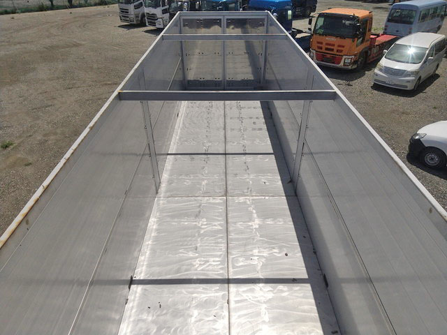 三菱ふそうスーパーグレート深ダンプ（土砂禁ダンプ）大型（10t）[写真12]