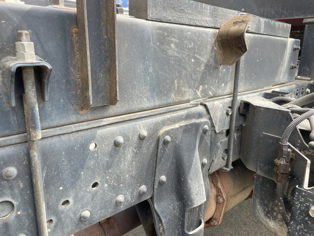 三菱ふそうキャンターダンプ・クレーン付小型（2t・3t）[写真19]