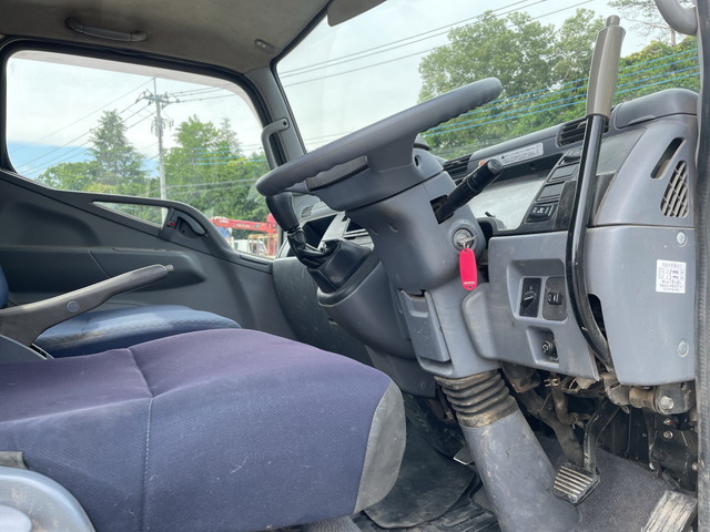 三菱ふそうキャンターダンプ・クレーン付小型（2t・3t）[写真34]