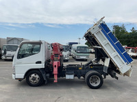 三菱ふそうキャンターダンプ・クレーン付小型（2t・3t）[写真06]