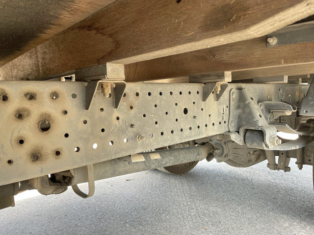 いすゞエルフアルミブロック小型（2t・3t）[写真22]