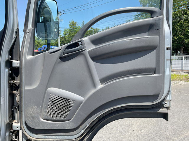 いすゞエルフアルミブロック小型（2t・3t）[写真29]