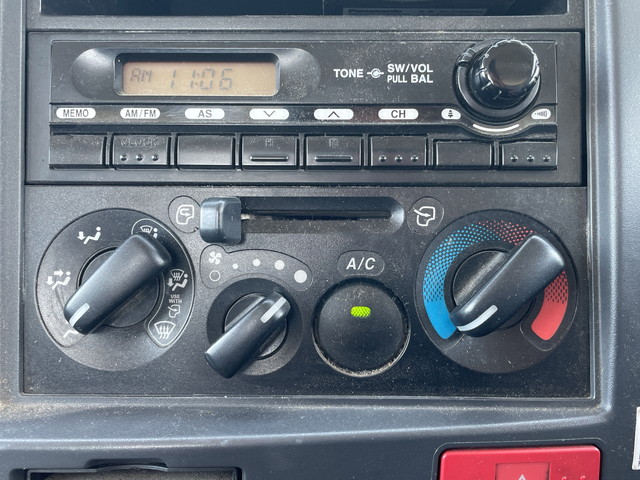 いすゞエルフアルミブロック小型（2t・3t）[写真36]