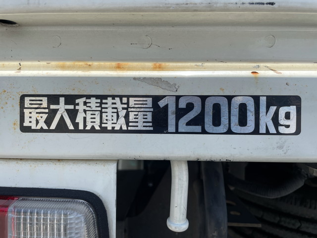 トヨタダイナ平ボディ小型（2t・3t）[写真13]