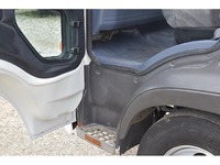 日野レンジャーパッカー車（塵芥車）中型（4t）[写真16]