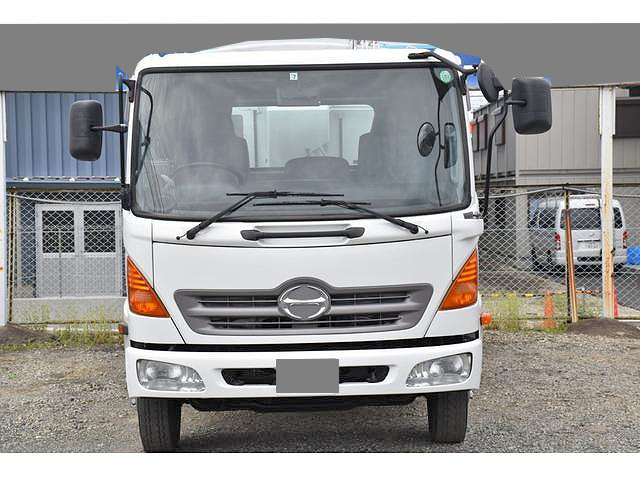 日野レンジャーパッカー車（塵芥車）中型（4t）[写真03]