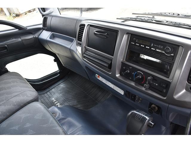 日野レンジャーパッカー車（塵芥車）中型（4t）[写真34]