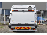 日野レンジャーパッカー車（塵芥車）中型（4t）[写真05]