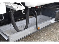 日野レンジャーパッカー車（塵芥車）中型（4t）[写真07]