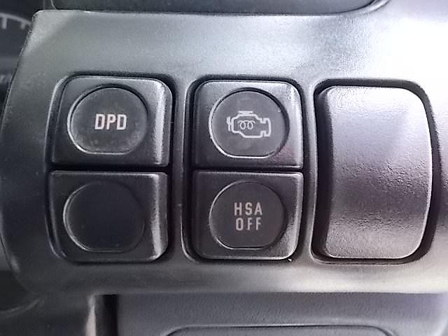 いすゞエルフ高所作業車小型（2t・3t）[写真15]