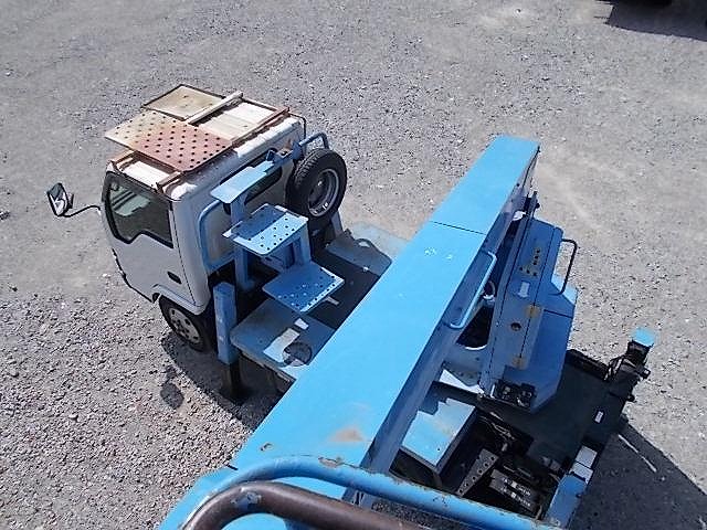 いすゞエルフ高所作業車小型（2t・3t）[写真35]