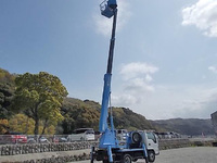 いすゞエルフ高所作業車小型（2t・3t）[写真08]