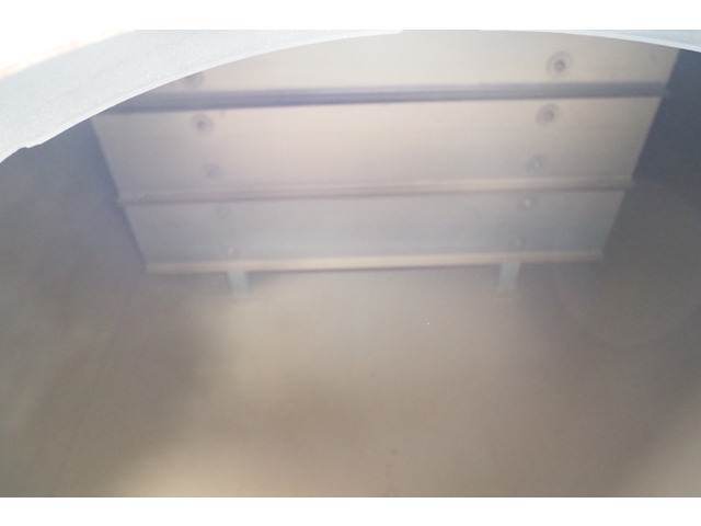 いすゞエルフ散水車小型（2t・3t）[写真13]