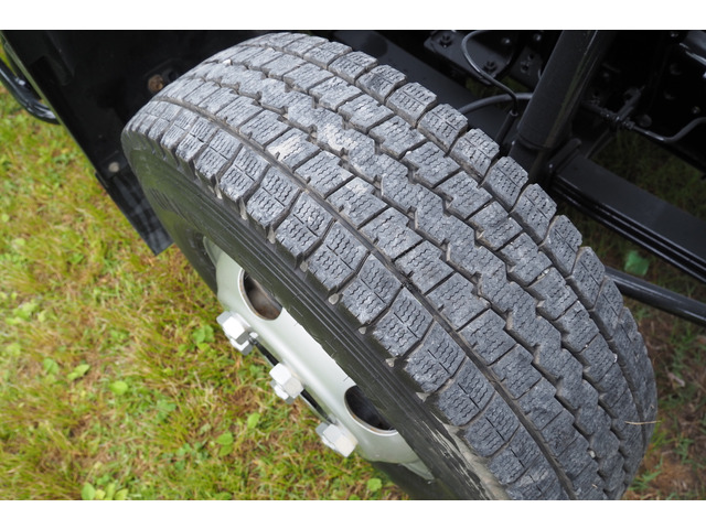 いすゞエルフ散水車小型（2t・3t）[写真22]