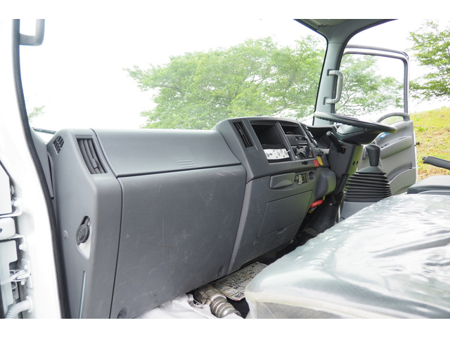 いすゞエルフ散水車小型（2t・3t）[写真28]