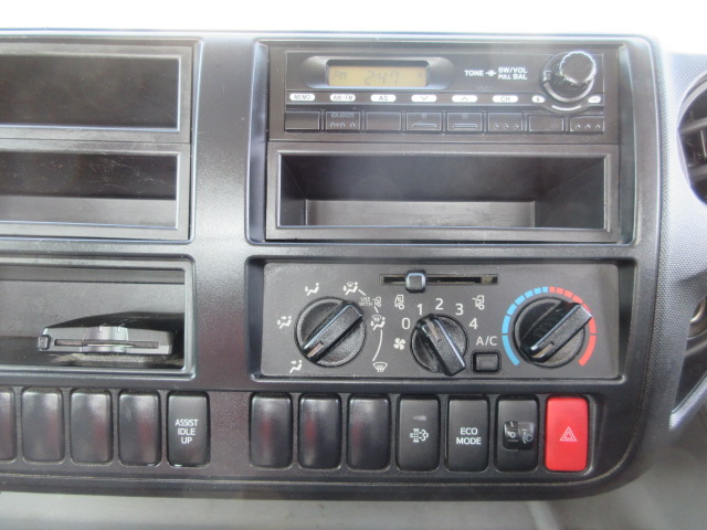 トヨタダイナ平ボディ小型（2t・3t）[写真32]