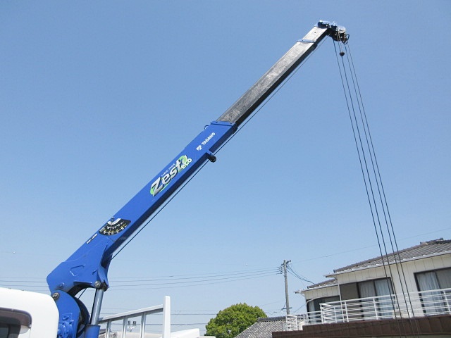 三菱ふそうキャンタークレーン3段小型（2t・3t）[写真13]