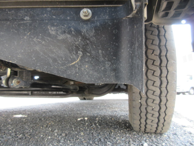 三菱ふそうキャンタークレーン3段小型（2t・3t）[写真27]