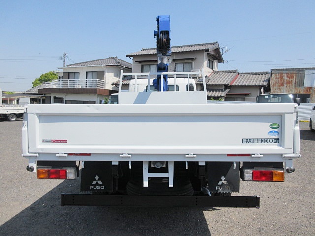 三菱ふそうキャンタークレーン3段小型（2t・3t）[写真03]