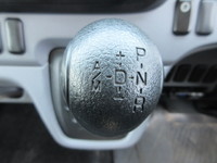 三菱ふそうキャンタークレーン3段小型（2t・3t）[写真37]