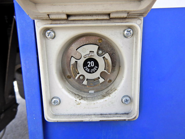 日野デュトロ冷凍車（冷蔵車）小型（2t・3t）[写真24]