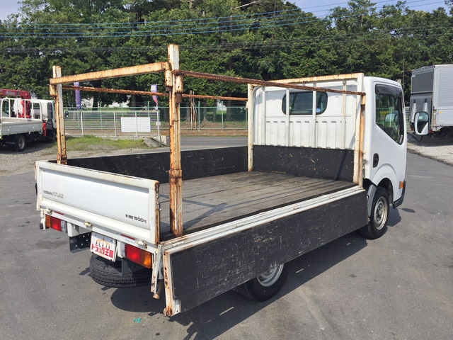 日産アトラス平ボディ小型（2t・3t）[写真13]