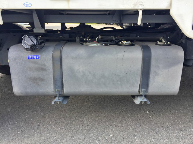 日産アトラス平ボディ小型（2t・3t）[写真16]