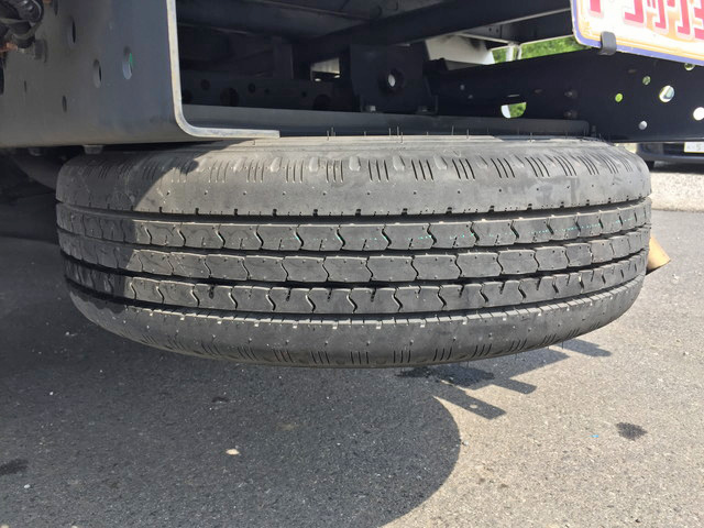 日産アトラス平ボディ小型（2t・3t）[写真17]