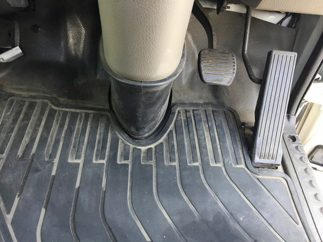 日産アトラス平ボディ小型（2t・3t）[写真35]