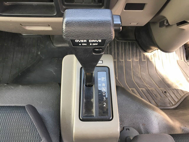 日産アトラス平ボディ小型（2t・3t）[写真36]