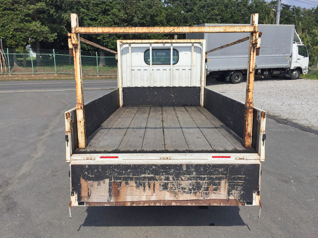 日産アトラス平ボディ小型（2t・3t）[写真09]