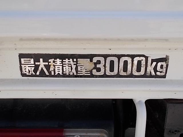 トヨタダイナ平ボディ小型（2t・3t）[写真24]