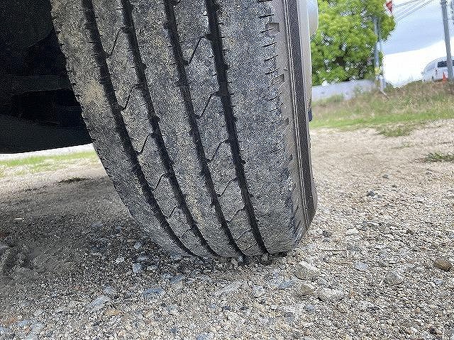 いすゞエルフダブルキャブ（Wキャブ）小型（2t・3t）[写真19]