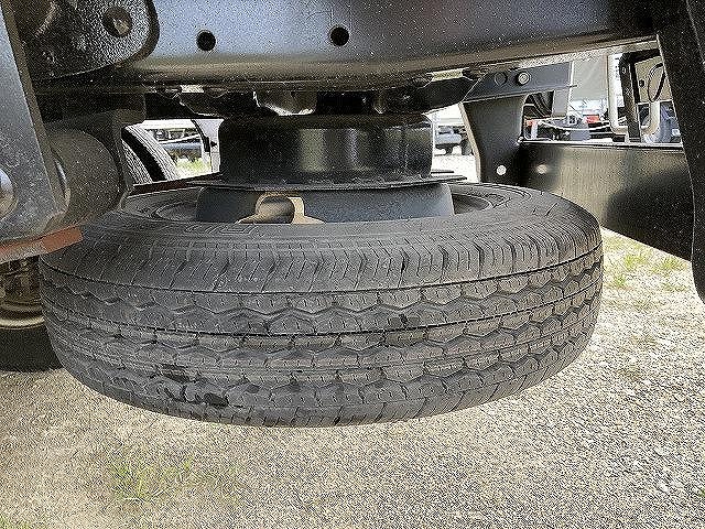 いすゞエルフダブルキャブ（Wキャブ）小型（2t・3t）[写真20]