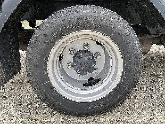 いすゞエルフダブルキャブ（Wキャブ）小型（2t・3t）[写真22]