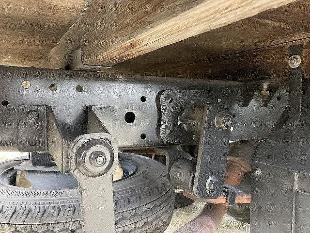 いすゞエルフダブルキャブ（Wキャブ）小型（2t・3t）[写真27]