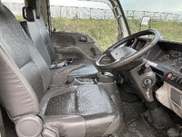 いすゞエルフダブルキャブ（Wキャブ）小型（2t・3t）[写真31]