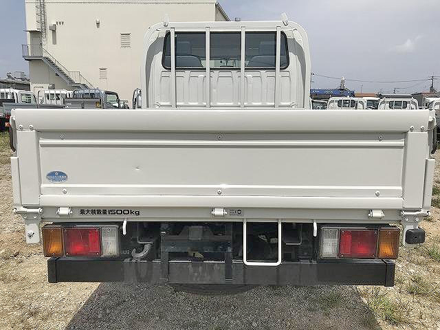 いすゞエルフダブルキャブ（Wキャブ）小型（2t・3t）[写真05]