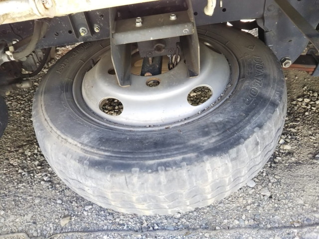 いすゞエルフダンプ小型（2t・3t）[写真11]