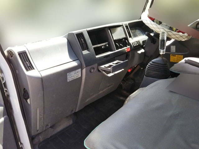 いすゞエルフダンプ小型（2t・3t）[写真18]