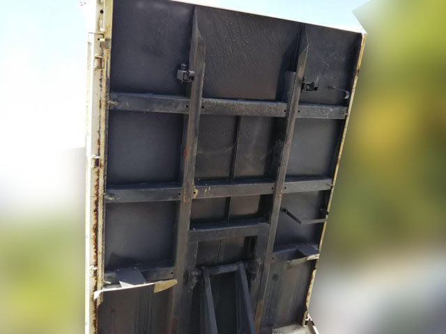 いすゞエルフダンプ小型（2t・3t）[写真06]