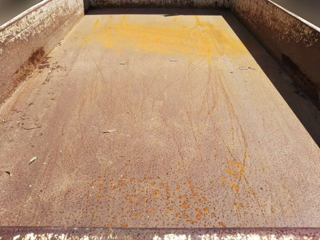 いすゞエルフダンプ小型（2t・3t）[写真07]