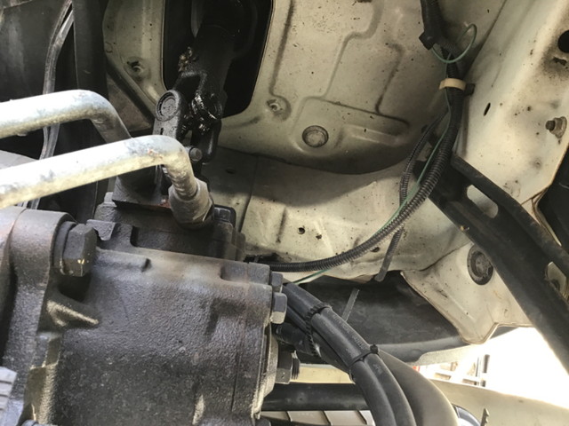 日野レンジャーユニック6段中型（4t）[写真16]