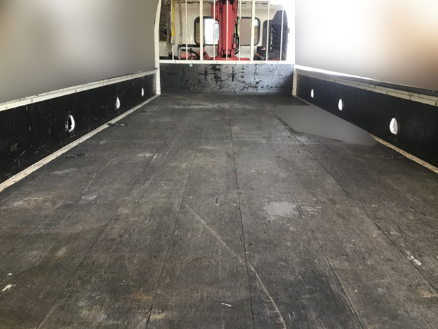 日野レンジャーユニック6段中型（4t）[写真03]